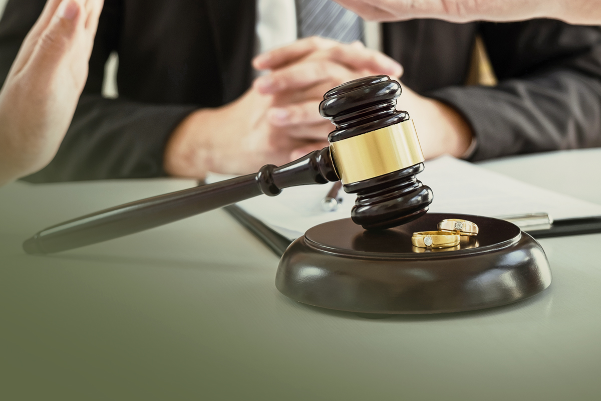 É possível penhorar bens em nome do cônjuge do devedor?