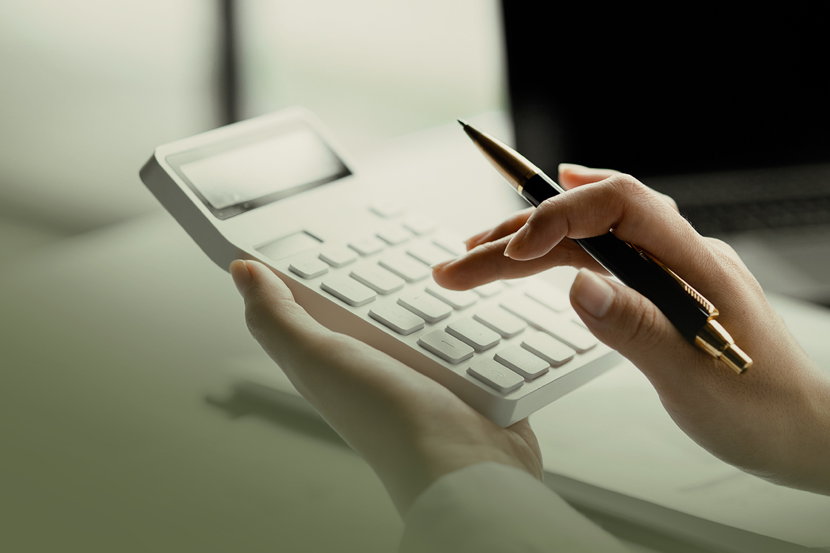 Contrato de representação comercial: É possível cobrar do representante a inadimplência do cliente?